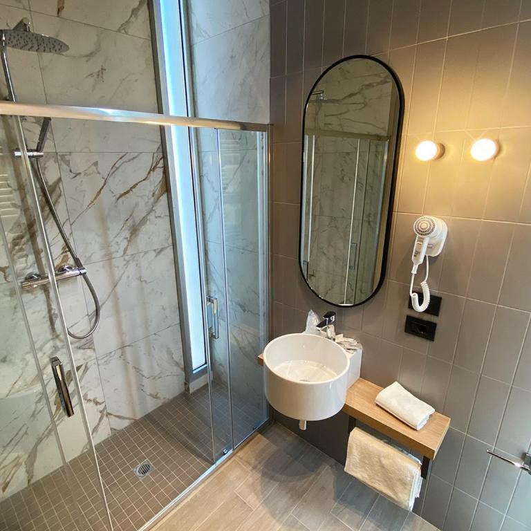 Hotel President - Bianchi Hotels - Camera Quadrupla Deluxe con Vista Mare - 3