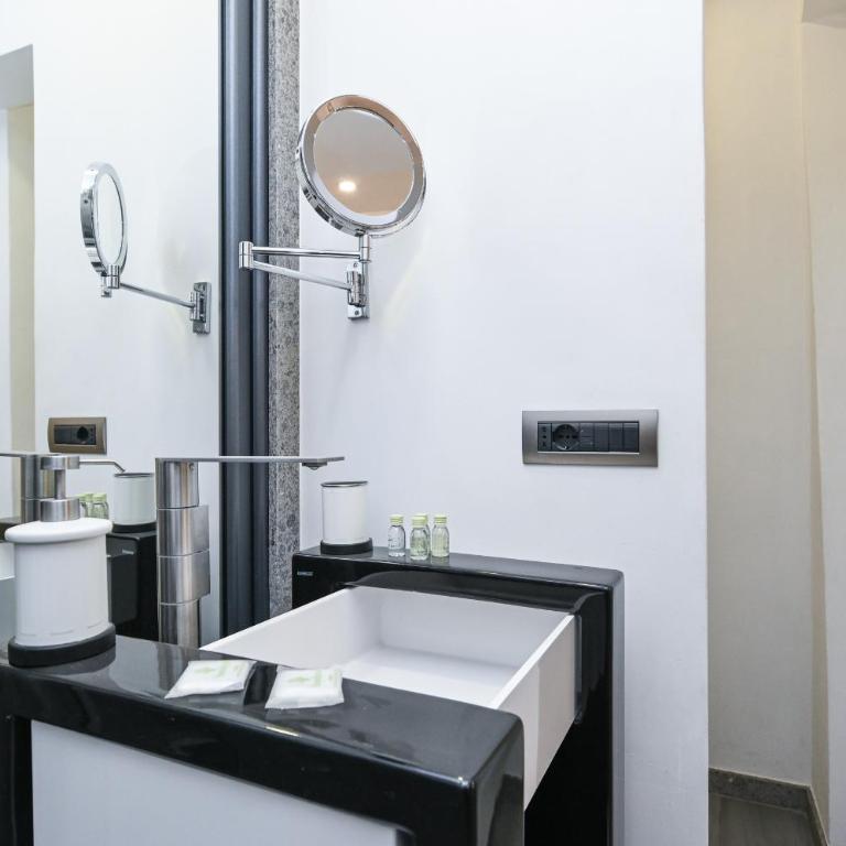 The Essential Trastevere Design Studio - Monolocale Queen - 15