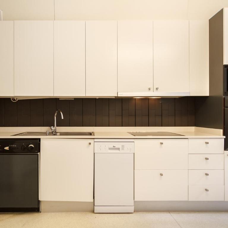 Muy Luminoso a 5 min del centro de Bilbao - One-Bedroom Apartment - 24
