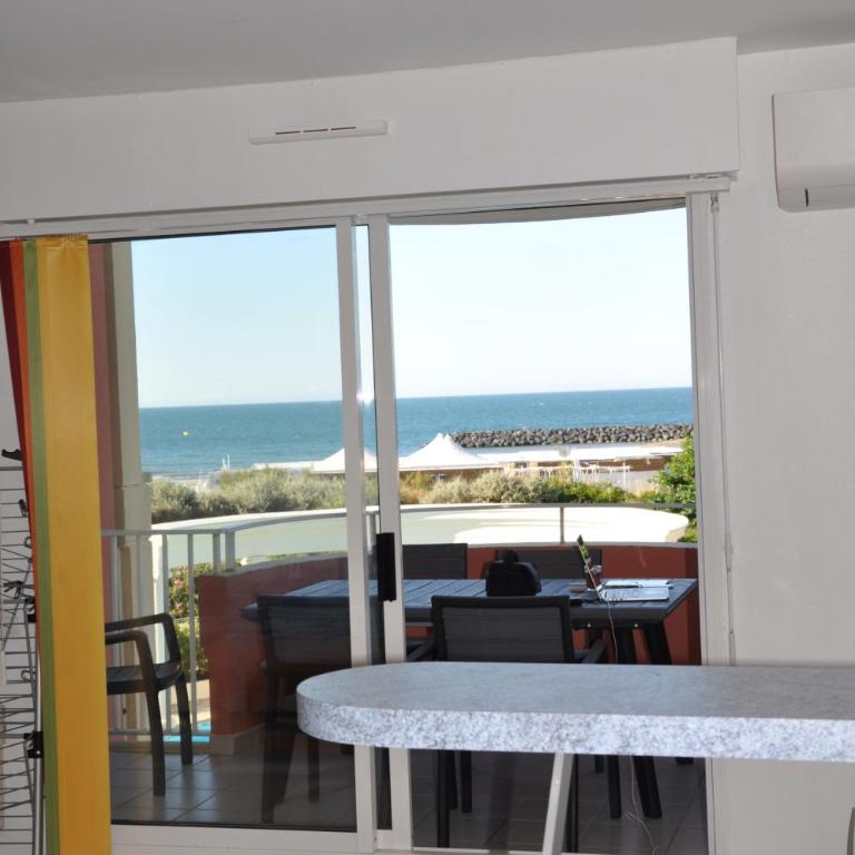 Mandana - Three-Bedroom Apartment - 25