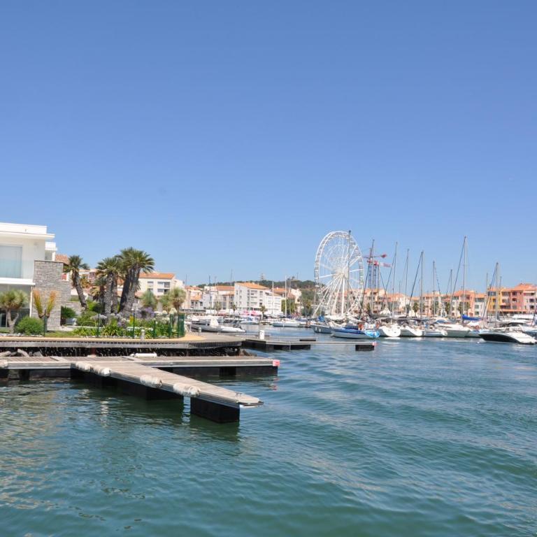 Mandana - Three-Bedroom Apartment - 52