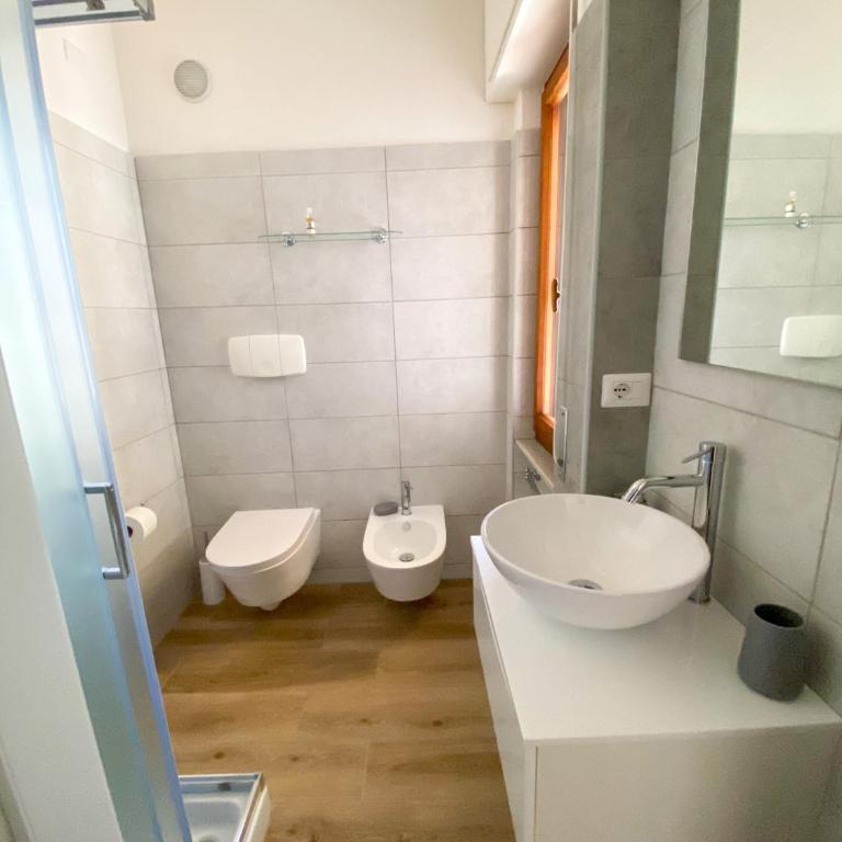 The Shell Guest House - Camera Matrimoniale con Bagno Privato - 6