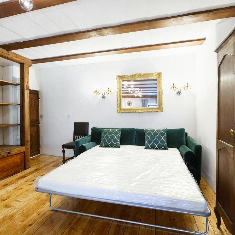 A castle spirit apartment in Château du Châtelard - Apartment mit 1 Schlafzimmer - 16