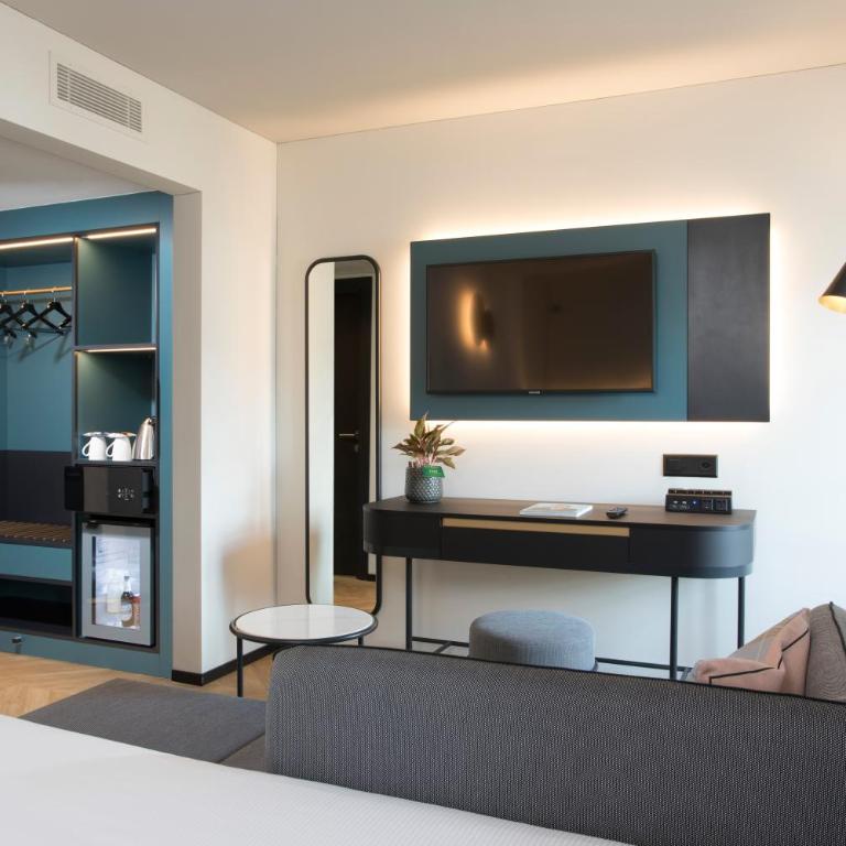 LUGANODANTE Boutique & Lifestyle Hotel - Camera Matrimoniale o Doppia con Letti Singoli Plus con Aria Condizionata - 11
