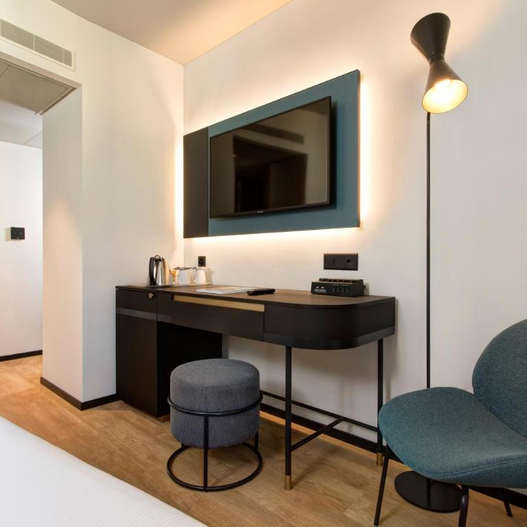 LUGANODANTE Boutique & Lifestyle Hotel - Camera Matrimoniale o Doppia con Letti Singoli Plus con Aria Condizionata - 10