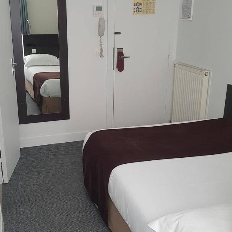 Hotel Cosmos - Chambre Simple Standard - 2