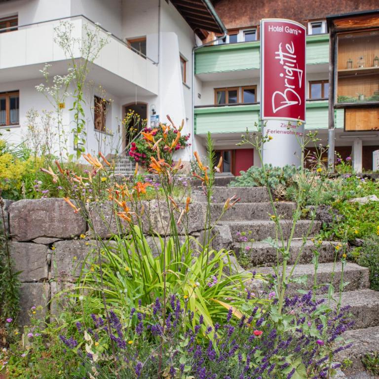 Hotel Garni Brigitte - One-Bedroom Apartment with Balcony - 17
