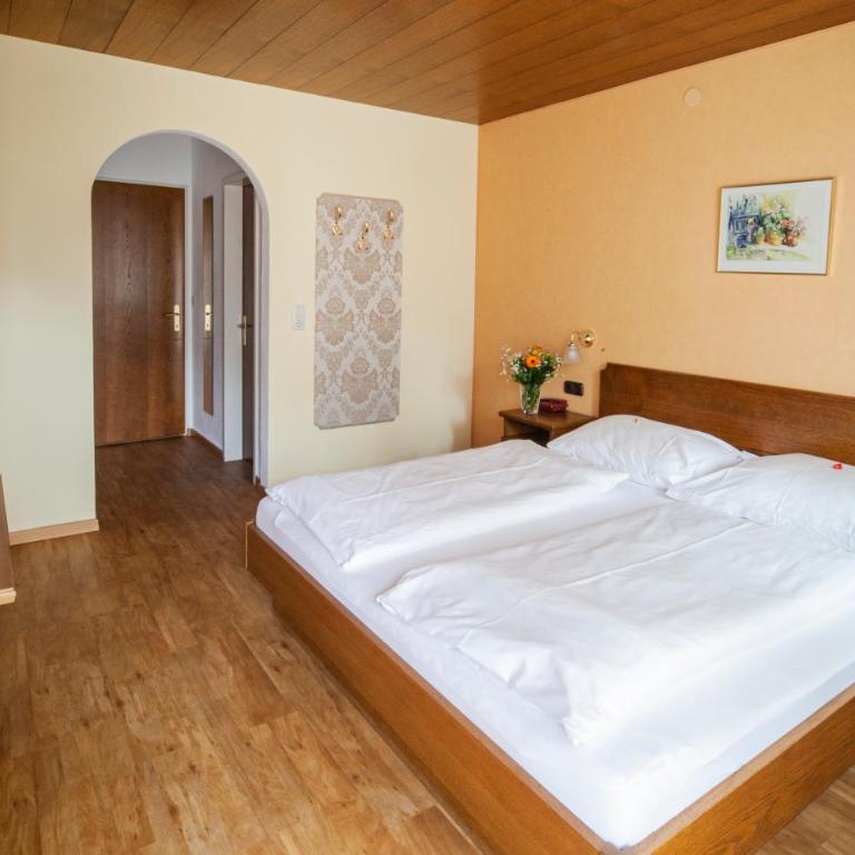 Hotel Garni Brigitte - One-Bedroom Apartment with Balcony - 5