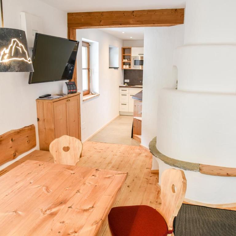 Rocca Apartments - Appartamento con 2 Camere da Letto - 13