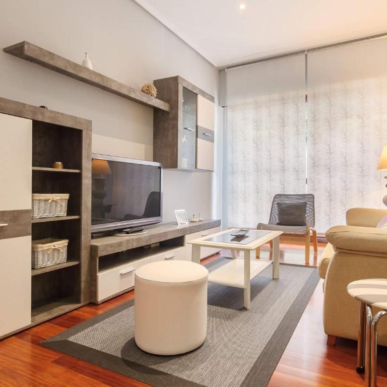 Vivienda Turística de Prestancia en Castaños, Bilbao - Two-Bedroom Apartment - 3