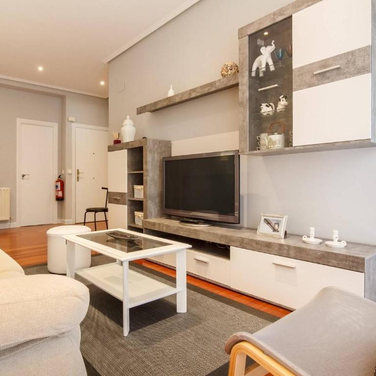 Vivienda Turística de Prestancia en Castaños, Bilbao - Two-Bedroom Apartment - 4