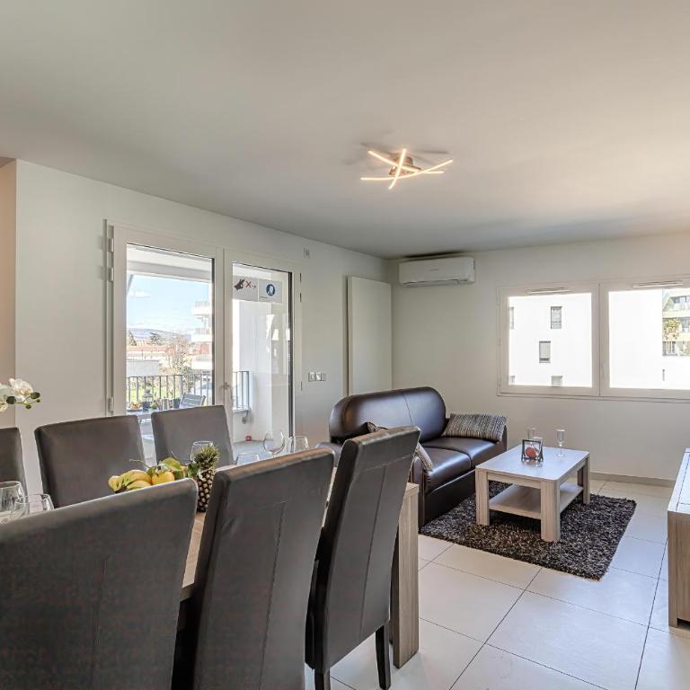 Appart L'avant Scene Tresums - Appartement - Vue sur Lac - 2
