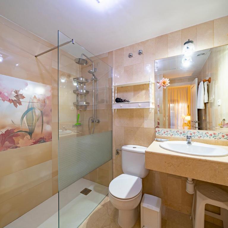 Nerja 1ª linea de Playa de Burriana , terraza grande al mar - Apartamento de 2 dormitorios - 11