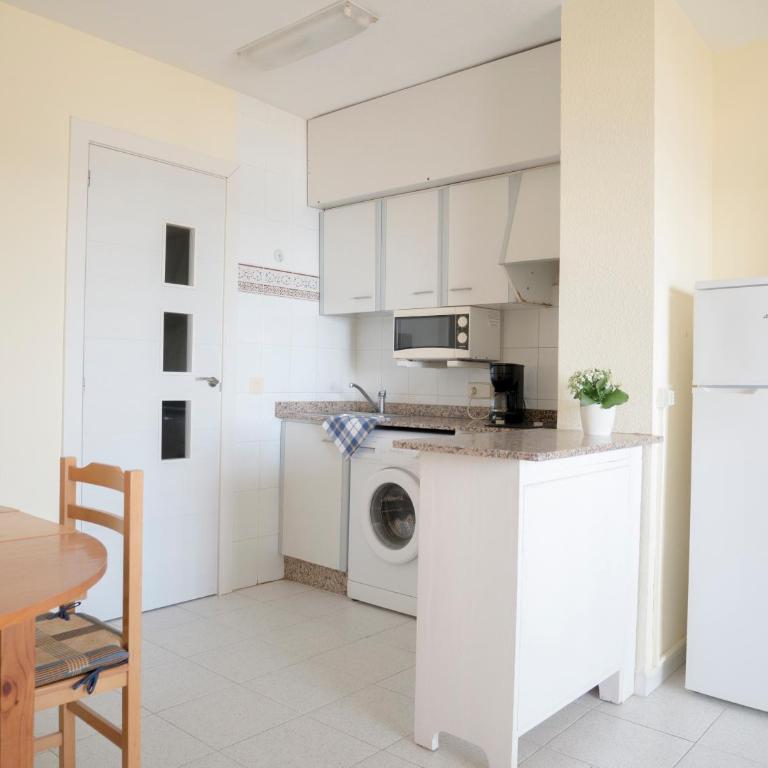 Apartamentos Marineu Playa Romana - Apartamento de 1 dormitorio frente a la playa - 9