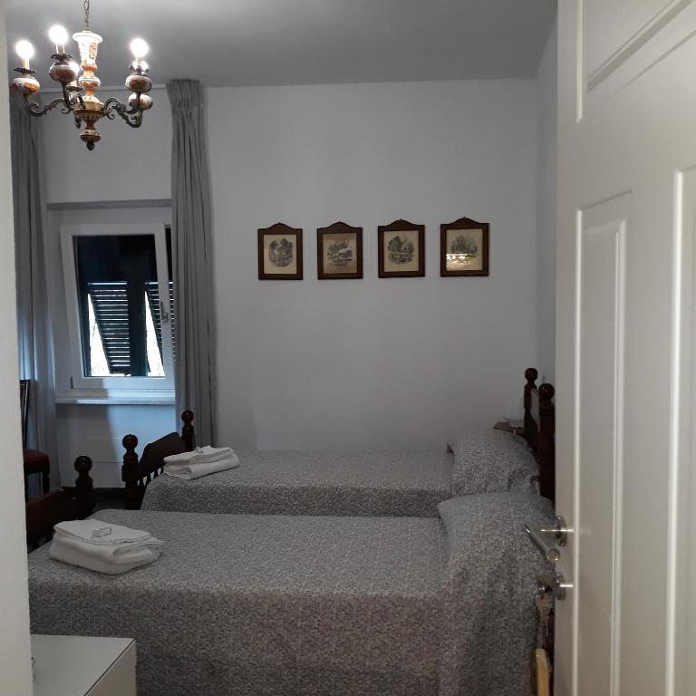 Casa Chiocconi - Camera Matrimoniale/Doppia con Letti Singoli - 3