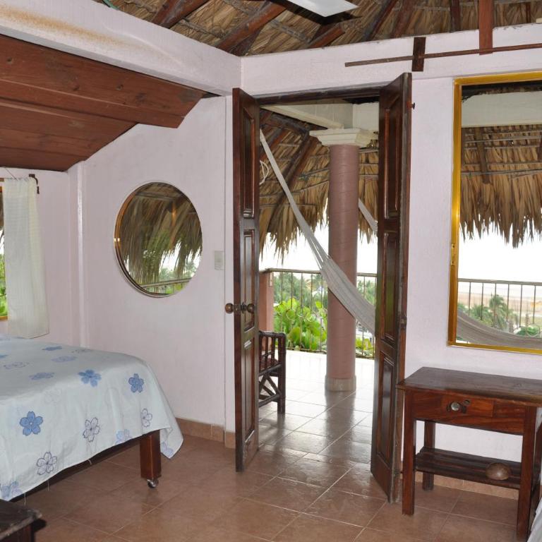 Ananda Guest House Yoga & Meditación - Habitación Triple Superior con vistas al mar - 8