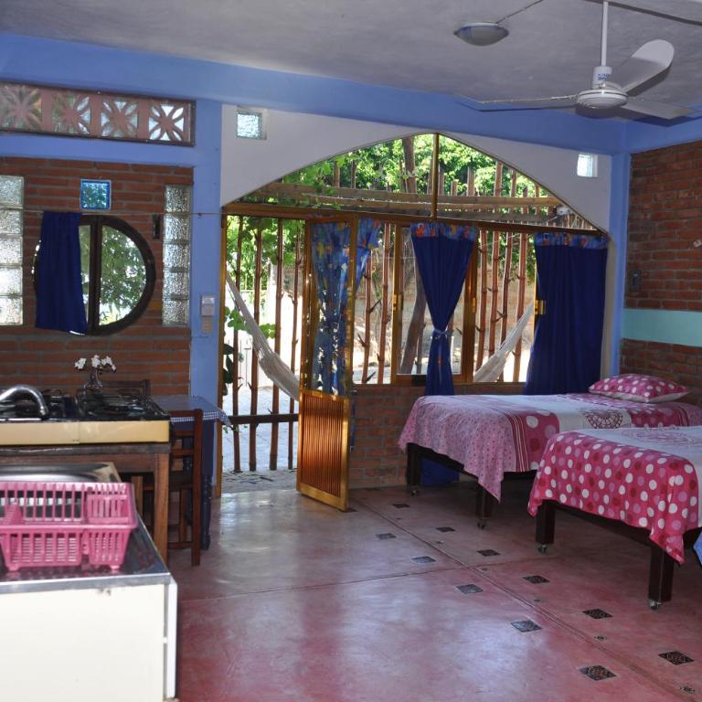 Ananda Guest House Yoga & Meditación - Habitación Doble con baño privado - 2