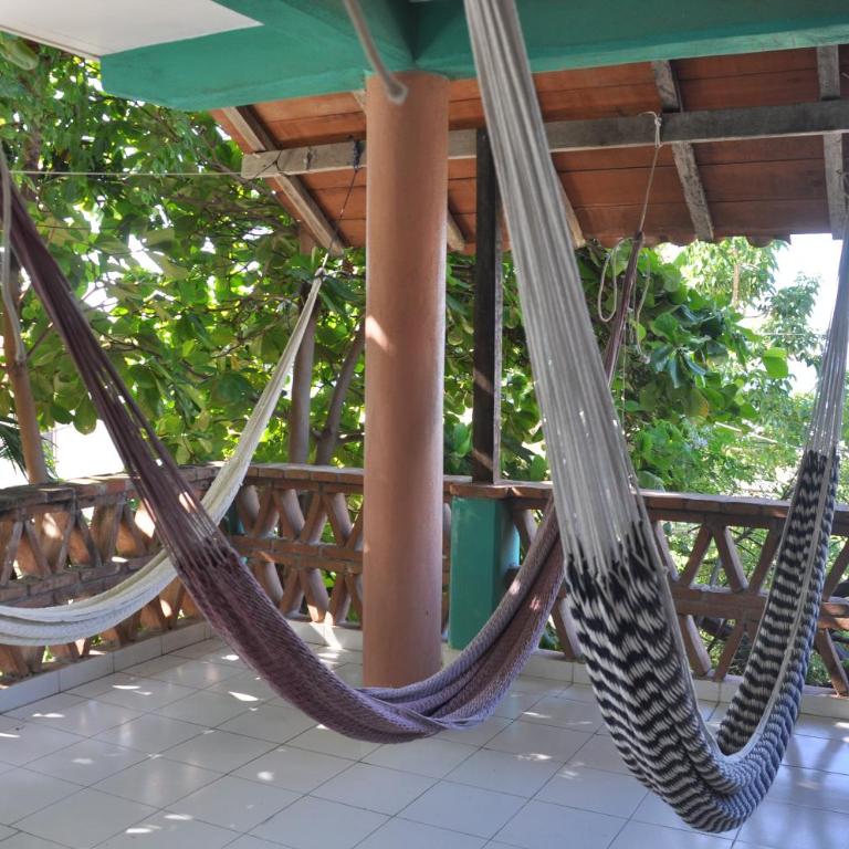 Ananda Guest House Yoga & Meditación - Habitación Familiar con vistas al mar - 3