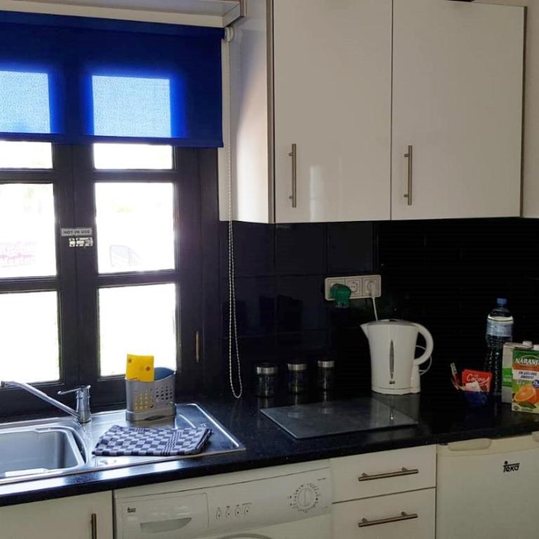 Caleta Holiday Bungalow - Vacation Home - 5