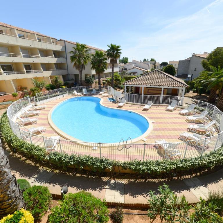 Residhotel Mayflower - Apartment with Pool View 6 People - 1