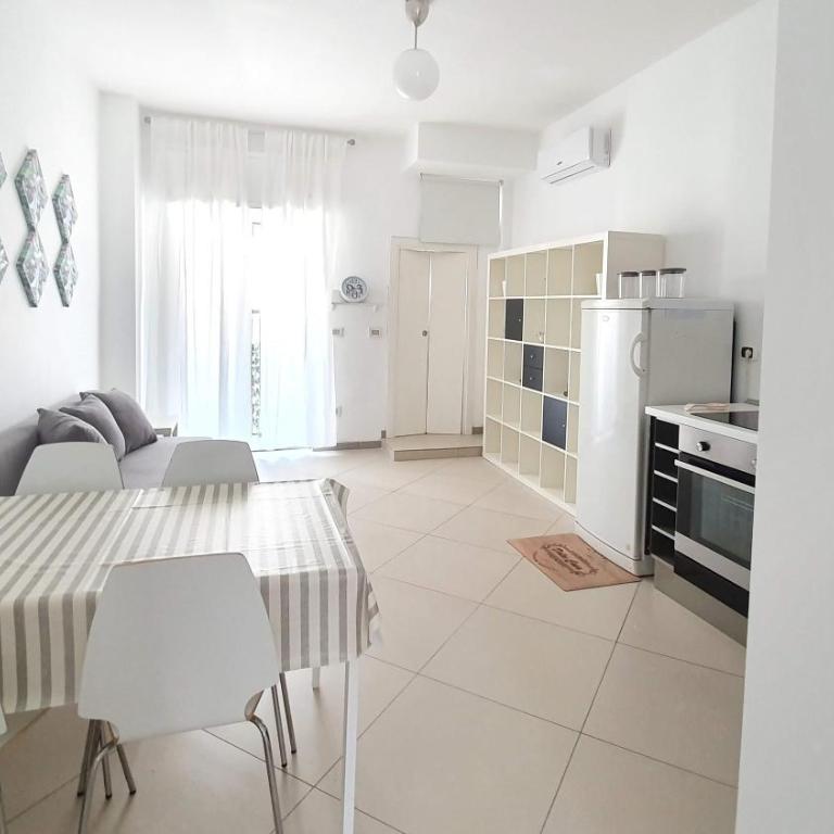 Casa Maria - Bari Centro - Appartamento con 2 Camere da Letto - 21