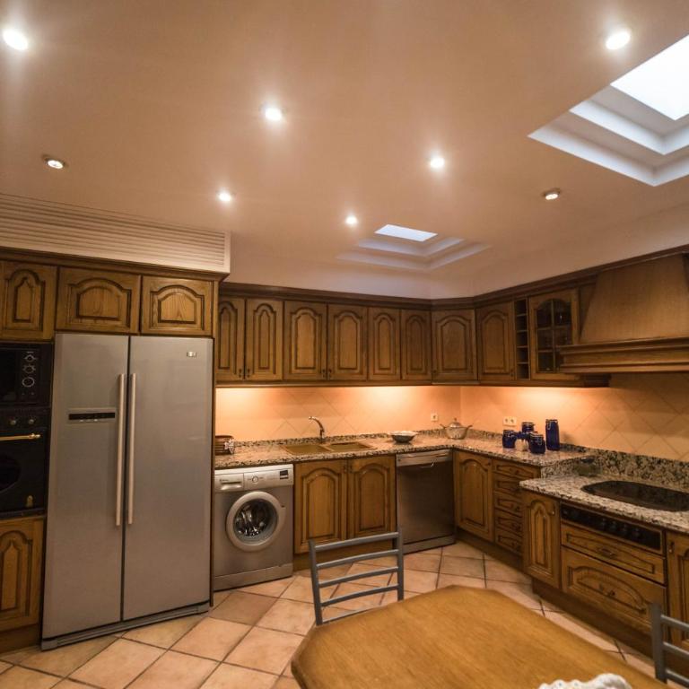 Casa en las Termas de Amador de los Ríos - Apartamento de 3 dormitorios - 28
