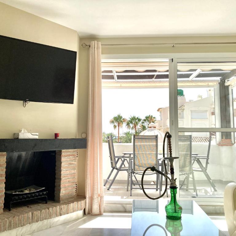 Apartamento en Puerto Marina - Apartamento de 2 dormitorios - 9