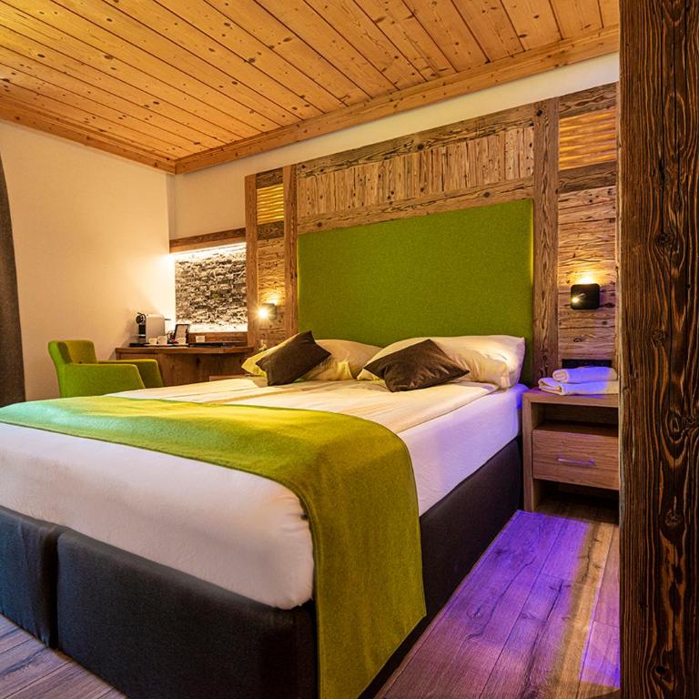 Hotel AlpinSpa zur Post - Bergbahn Sommer 2026 inklusive - Deluxe Doppelzimmer mit Balkon - 13