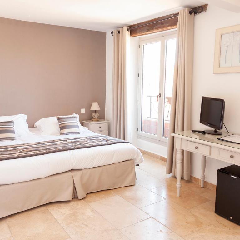 Auberge du Vieux Château - Grande Chambre Double N. 10 - Vue Panoramique - 2