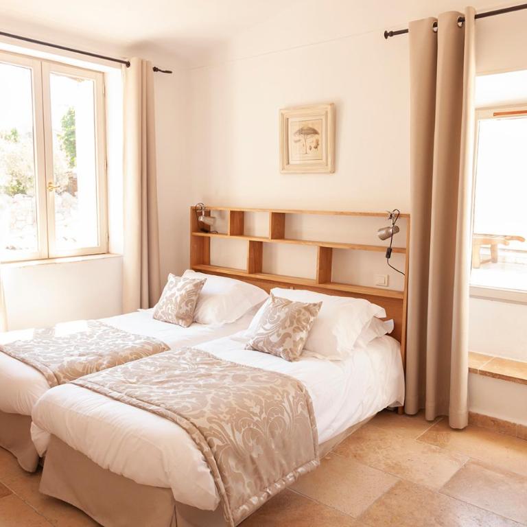 Auberge du Vieux Château - Chambre Double N. 14 avec Terrasse - Vue sur Montagnes - 1