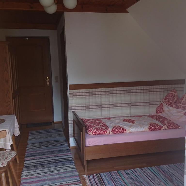 Gästehaus der Gamser Winzerstube - Chambre Simple avec Balcon - 1