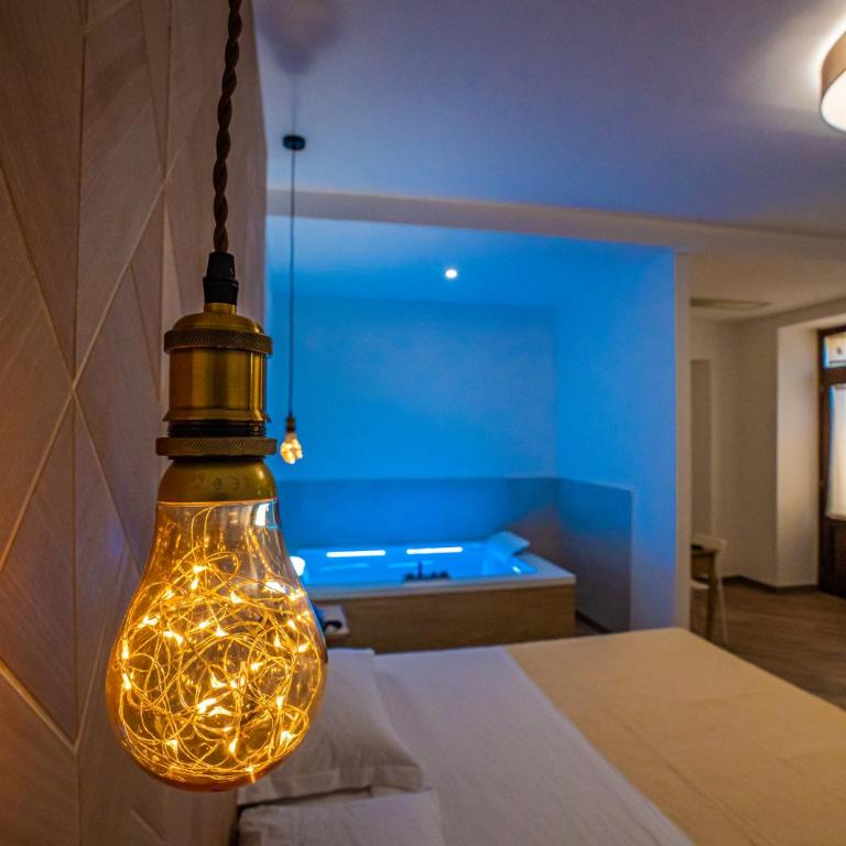 Le Querce Farmhouse - Suite Deluxe con Vasca Idromassaggio - 1