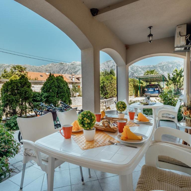 Apartments Ćosović - One-Bedroom Apartment with terrace and sea view (4 Adults) - 6