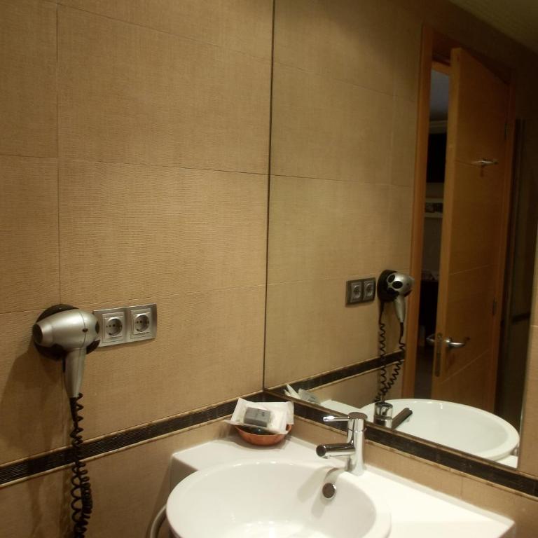 Hotel Gijon - Estudio - 7