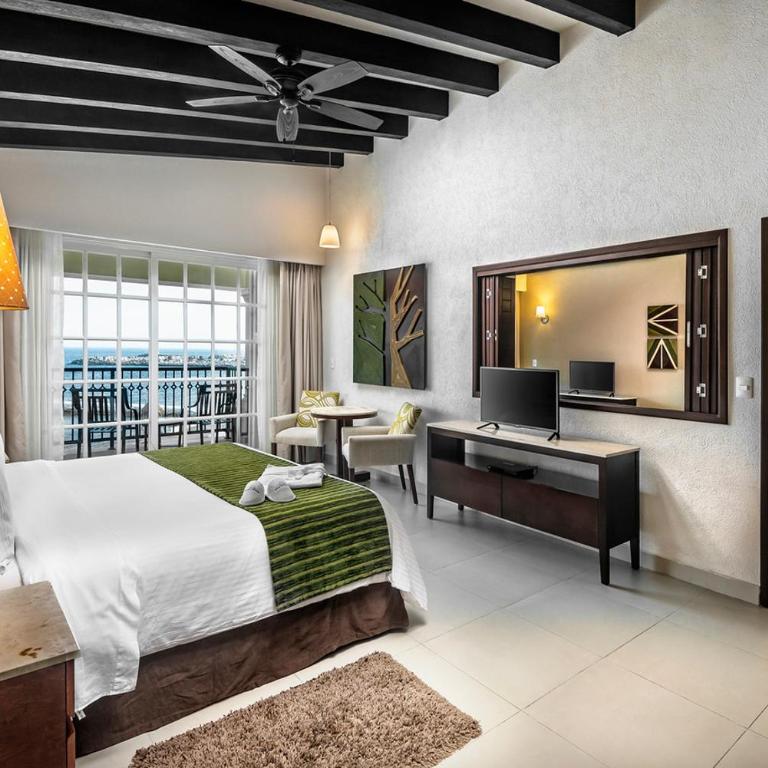 Hotel Marina El Cid Spa & Beach Resort - All Inclusive - One-Bedroom Suite - 6