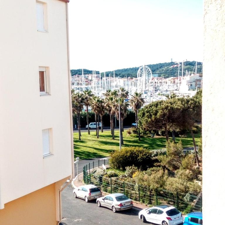 Appartement Confort 57 m2 avec terrasse parking couvert - Appartement 1 Chambre - 28