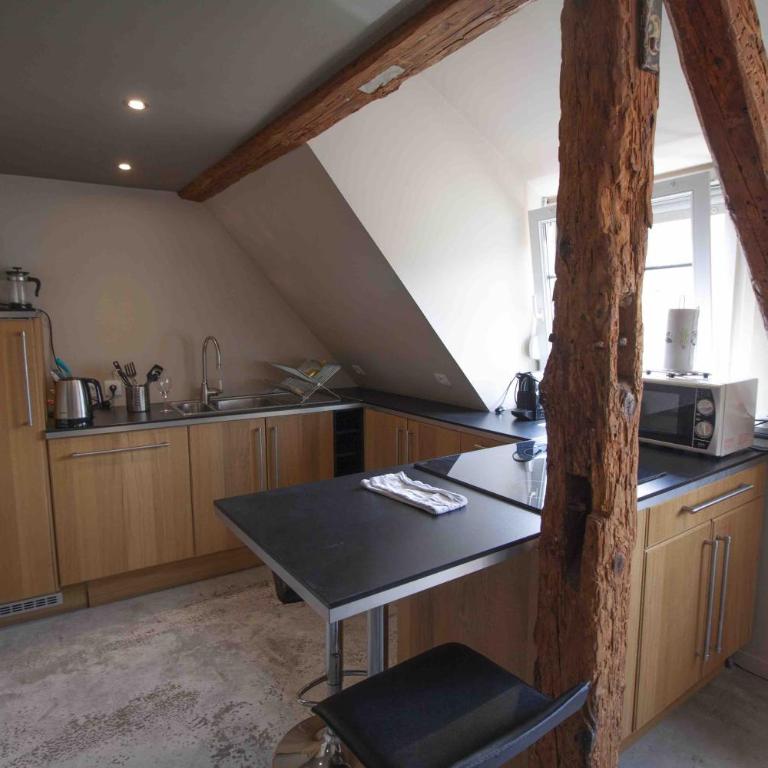 La Cour de Berthe Est - Appartement avec Douche - 6