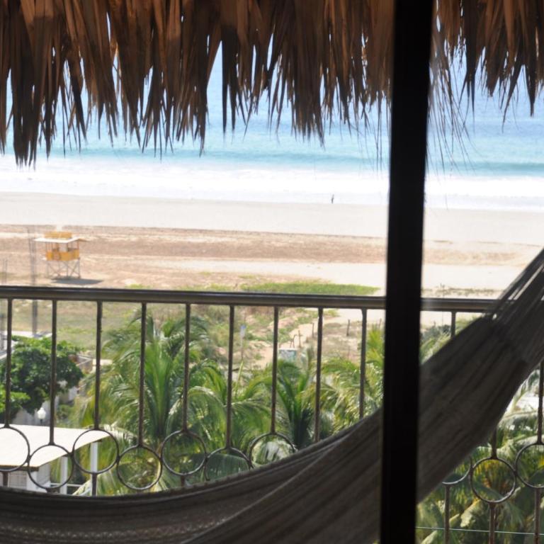 Ananda Guest House Yoga & Meditación - Habitación Cuádruple con vistas al mar - 9