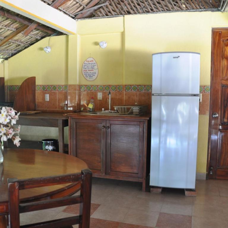 Ananda Guest House Yoga & Meditación - Habitación Cuádruple con vistas al mar - 8