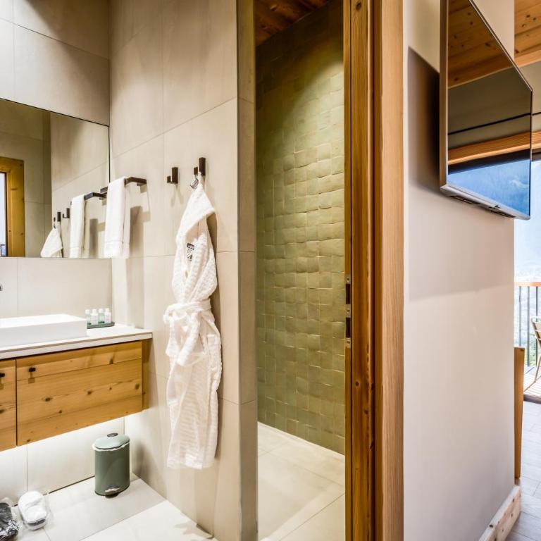 Le Chalet Mont Blanc - Chambre Double Deluxe avec Douche - 12