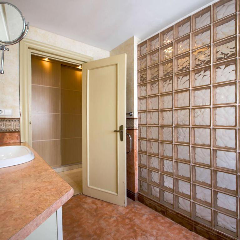 Espectacular Atico en Puerto Marina - Apartamento Ático - 31
