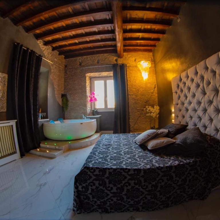Rhome Luxury suite - Suite King con Vasca Idromassaggio - 25