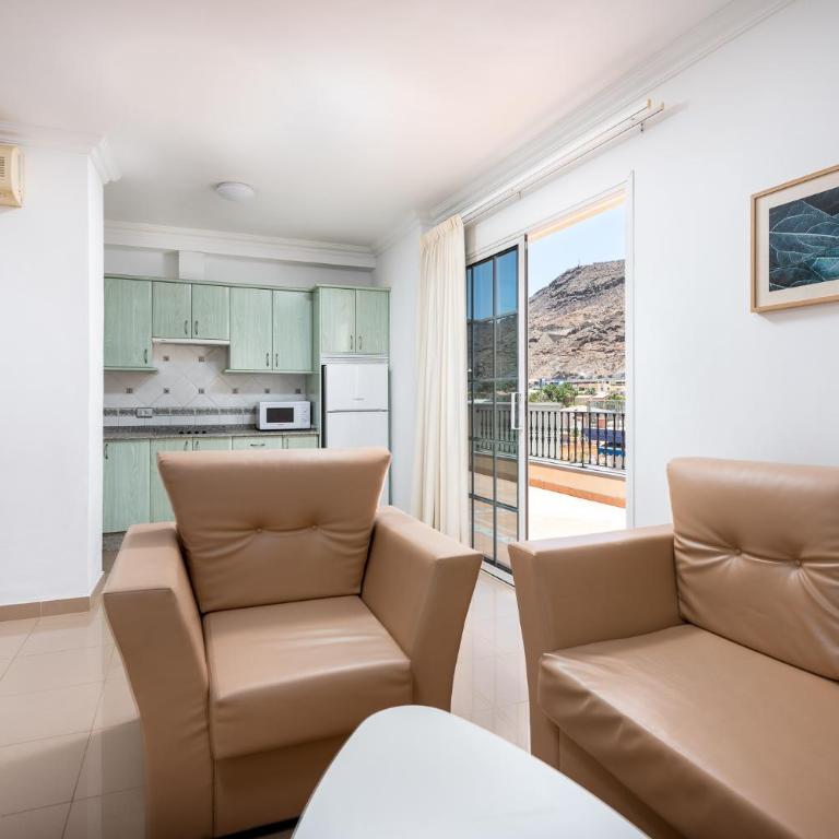 Edificio Playa - Apartamento de 2 dormitorios con vistas al mar - 9