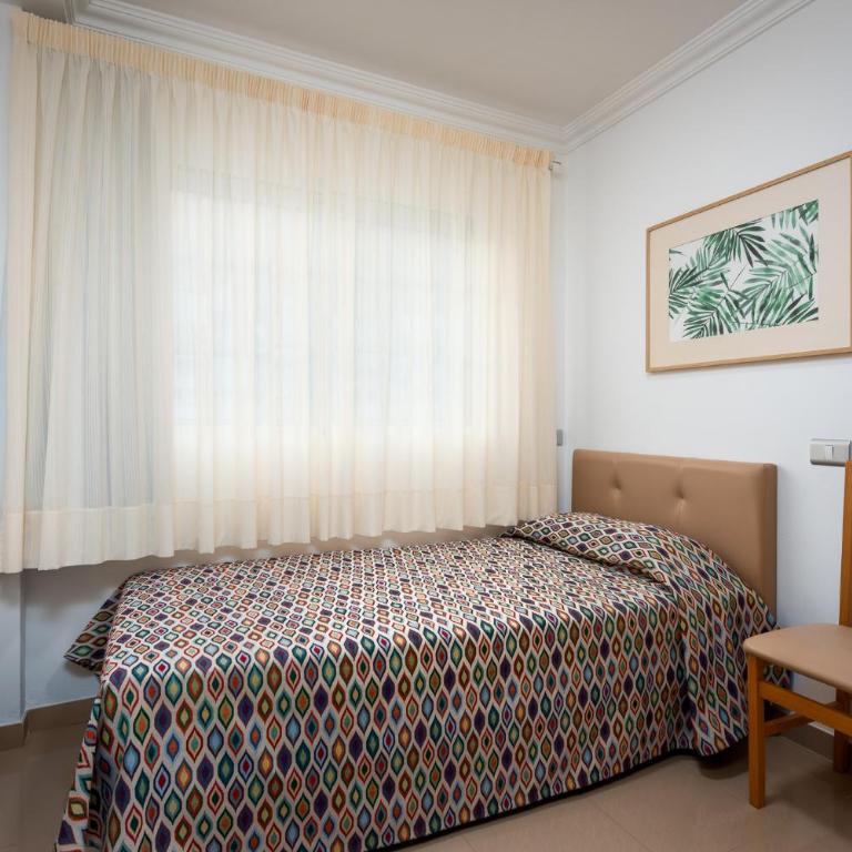 Edificio Playa - Apartamento de 2 dormitorios con balcón - 2