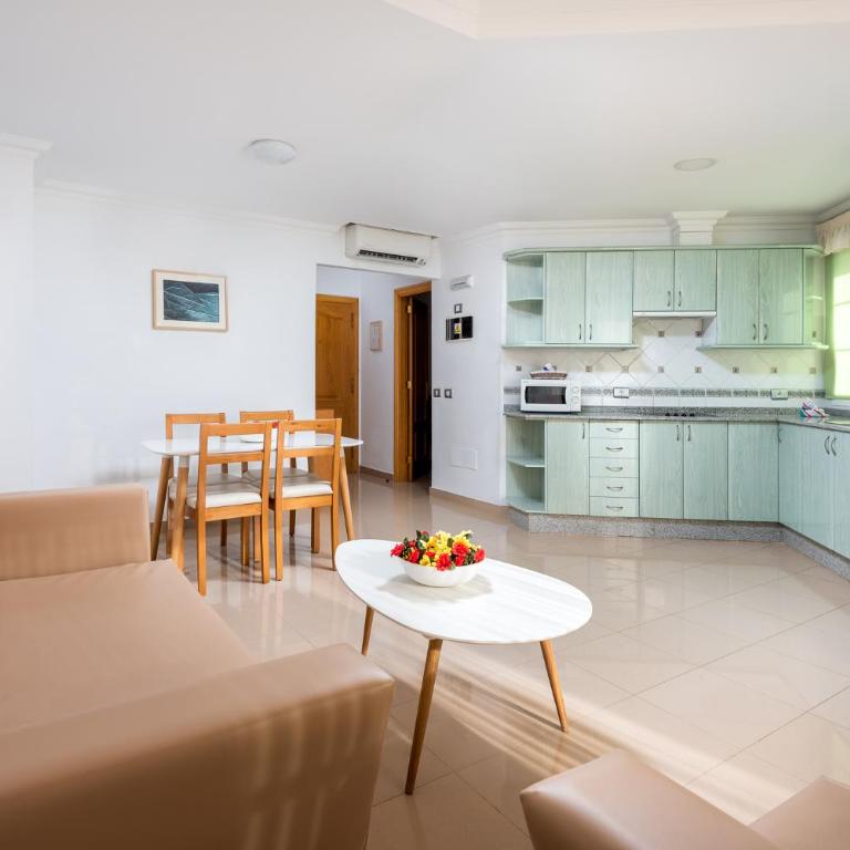 Edificio Playa - Apartamento de 1 dormitorio con terraza - 4