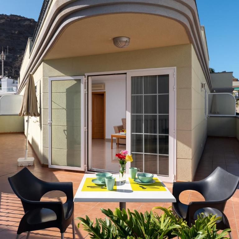 Edificio Playa - Apartamento Estudio con vistas al mar - 8