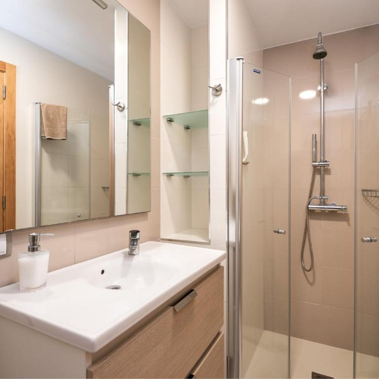 Apartamentos Las Palmeras - Apartamento de 3 dormitorios 3A - 10
