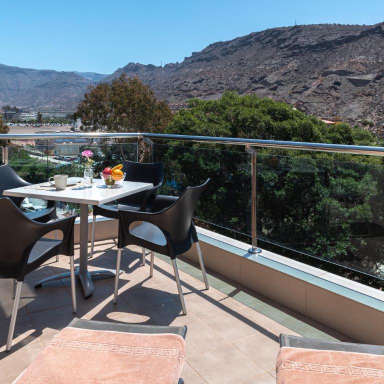 Apartamentos Las Palmeras - Apartamento de 3 dormitorios 3A - 5