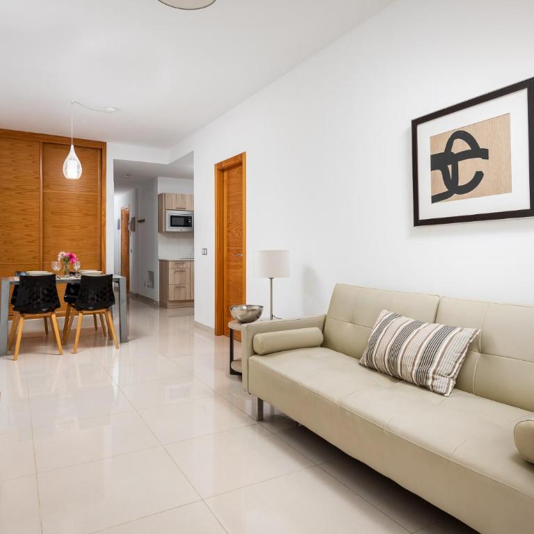 Apartamentos Las Palmeras - Apartamento de 2 dormitorios - 3B - 10