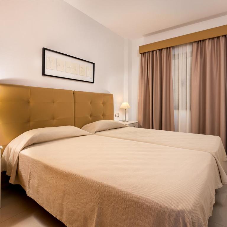 Apartamentos Las Palmeras - Apartamento de 2 dormitorios - 3B - 5